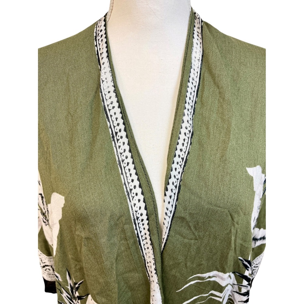 VINCE CAMUTO Green Floral Kimono Wrap O/S Tropical Tassel Boho Chic - Picture 4 of 11